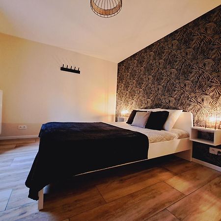 Ferienwohnung Gite Chez Nenene La Roche En Ardenne Exterior foto